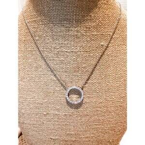 NEW WHITE LABEL women's infinity circle necklace in silver